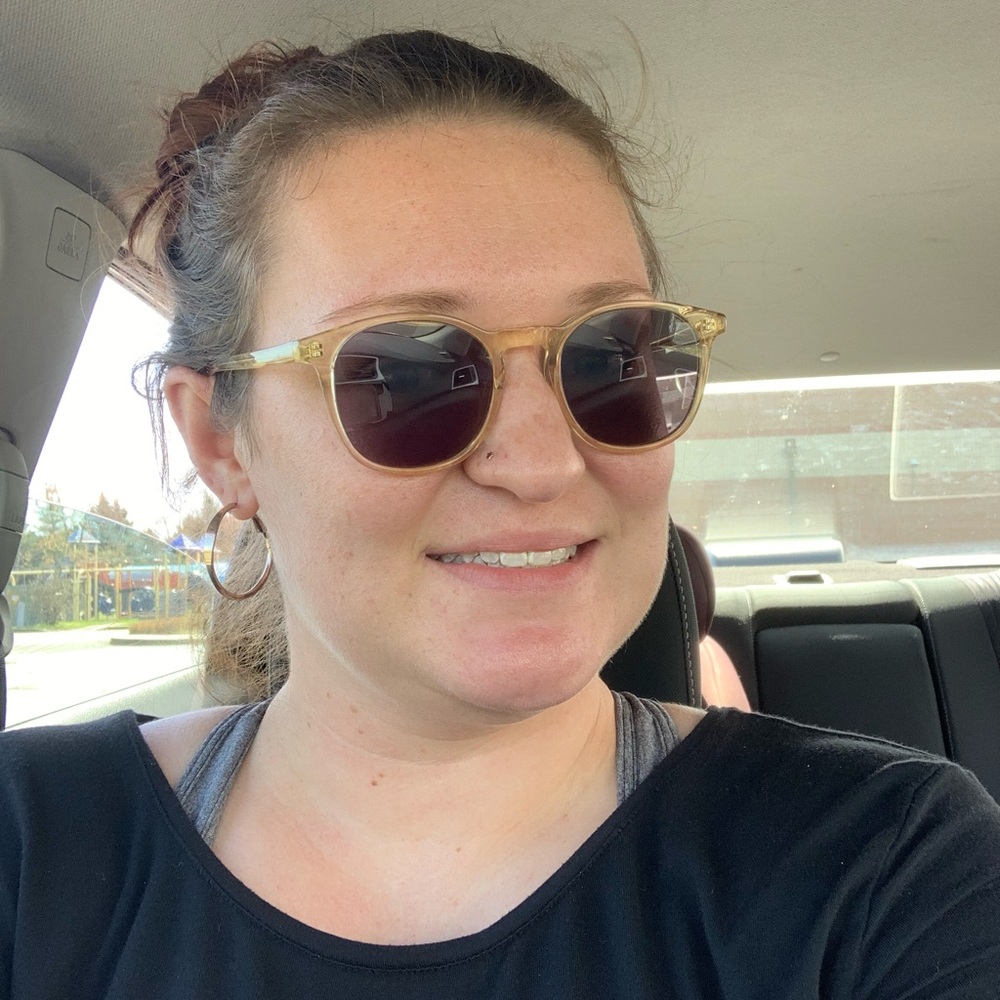 Meet your Posher, Katie